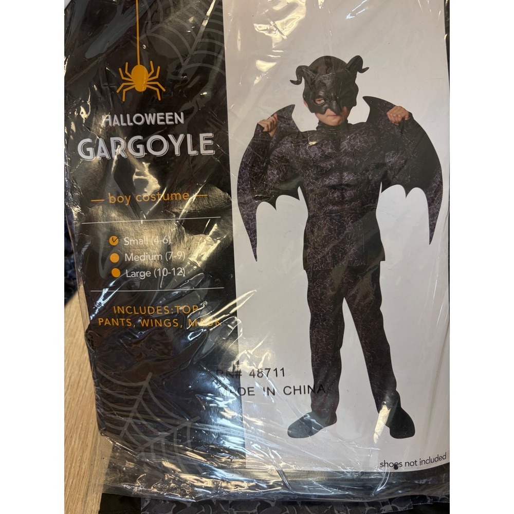 Gargoyle Halloween Costume Boys Small 4-6 Top Pants Wings Mask 48711 Black Gray